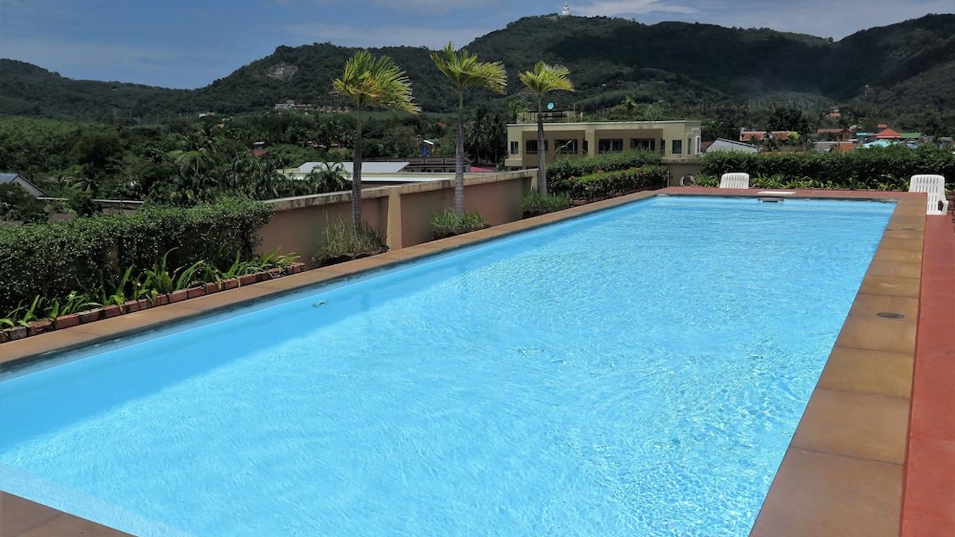 Chaofa West Suites