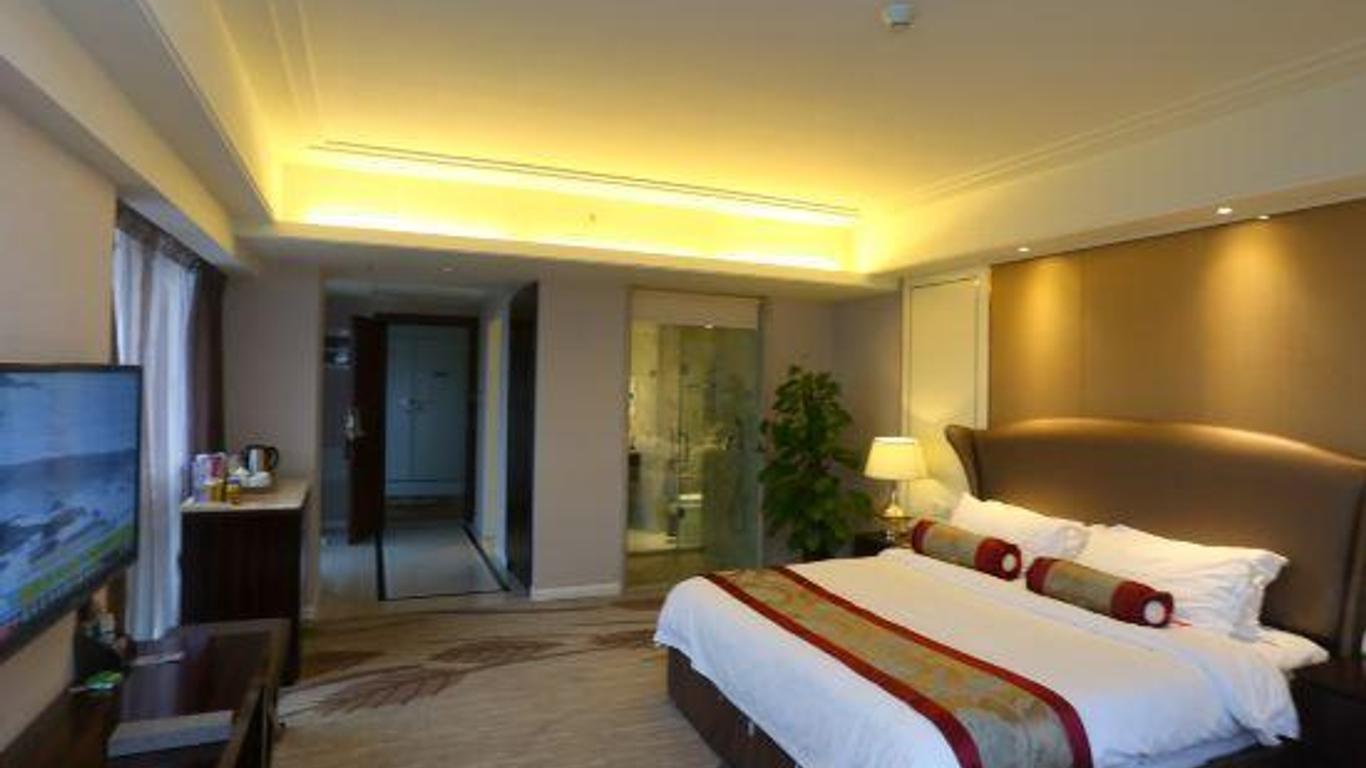 Alice Hotel