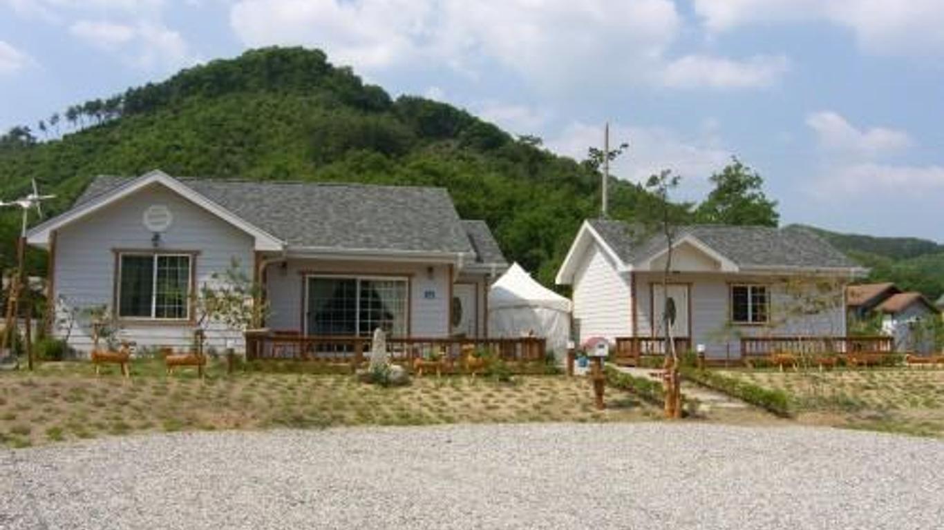Yangpyeong Undam Mir Pension
