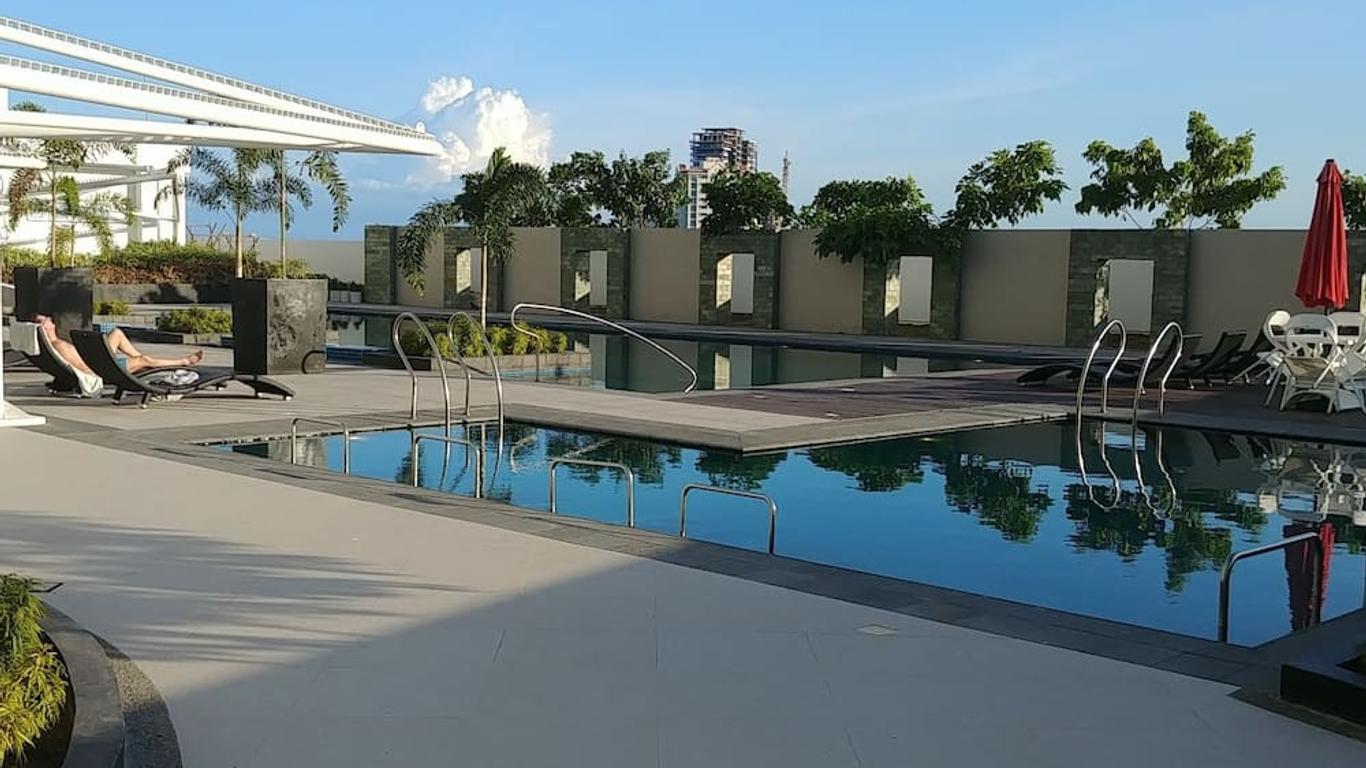 One Pacific Residence Mactan Newtown Sdc