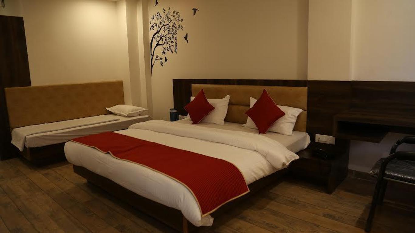 Hotel Shri Vardhan