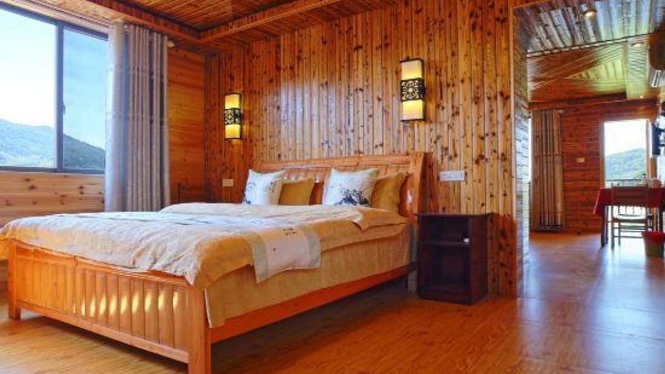 Xiangjing Hotel (Longsheng Longji Terrace)