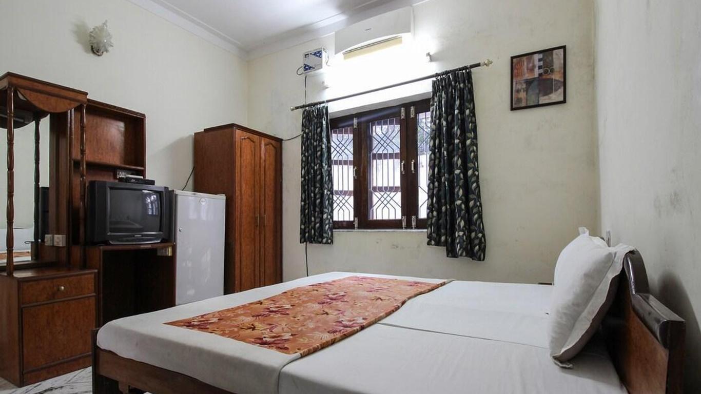 Shree Lakshmi Guest House