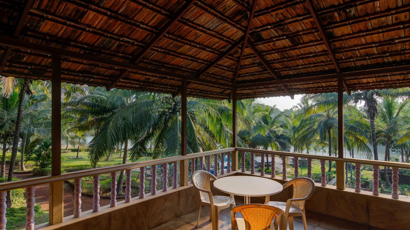 Shantai By the Lake