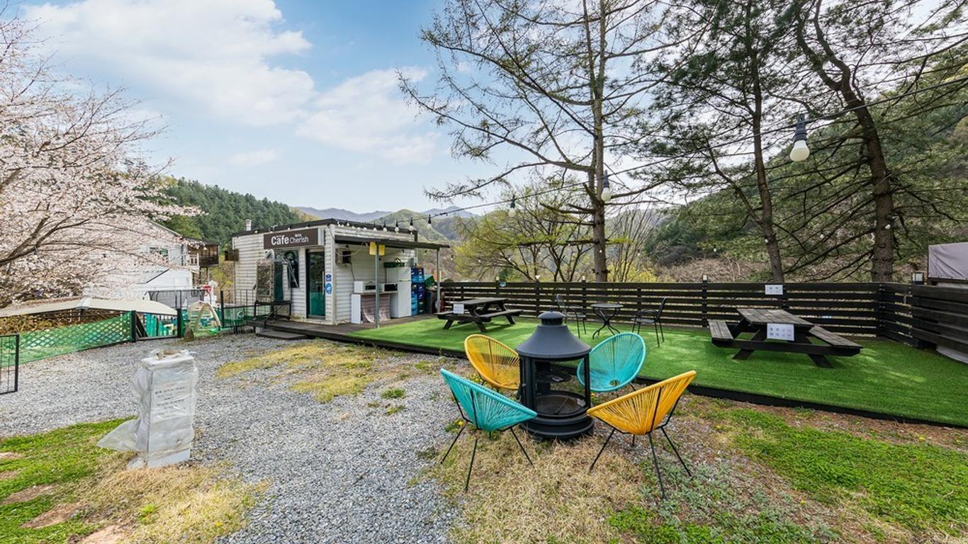 Gapyeong Cherrish Pension