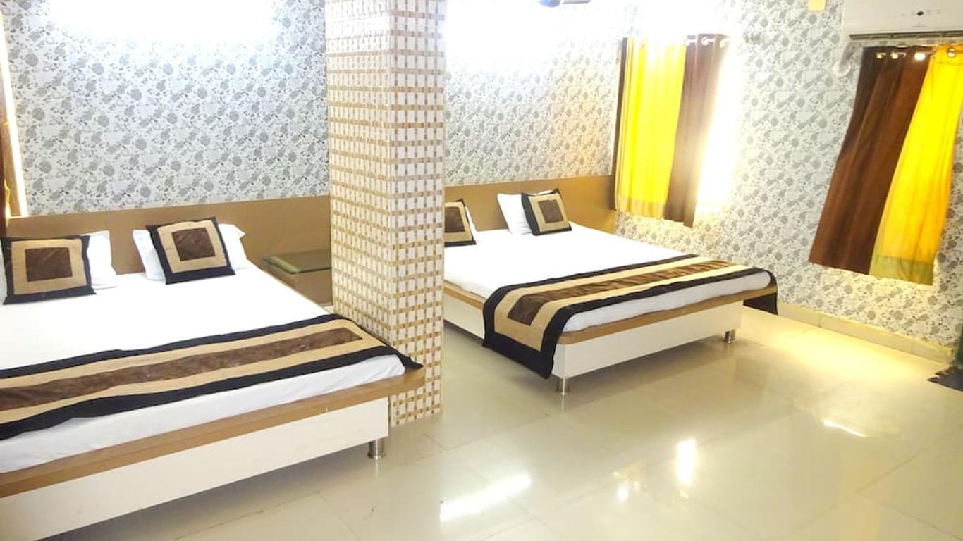 Hotel Raj Palace By Sky Stays