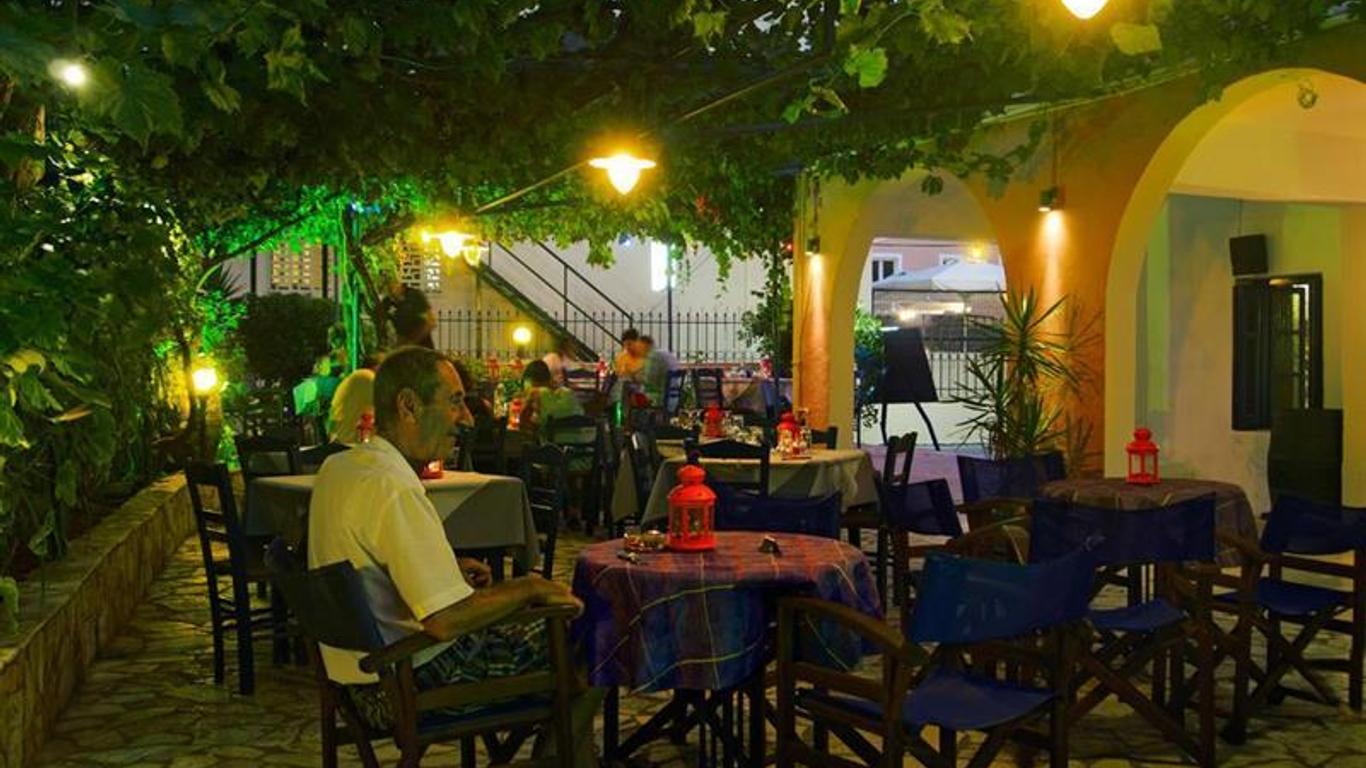 Hotel Roulis