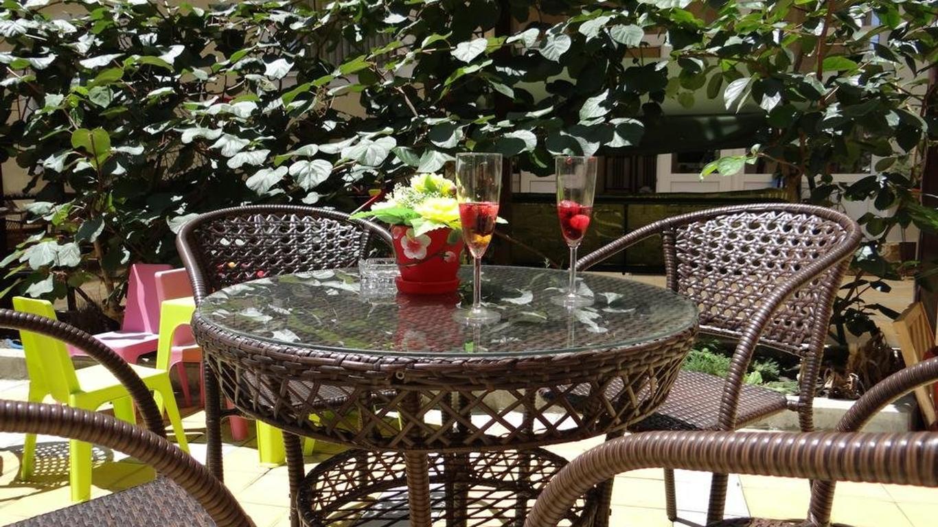 Anna Guest House
