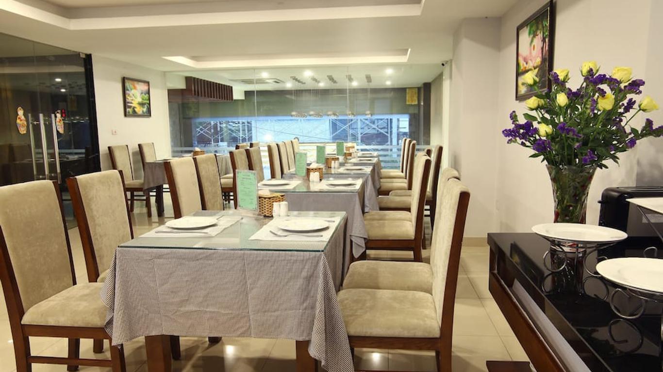 Blue Pearl Hanoi Hotel