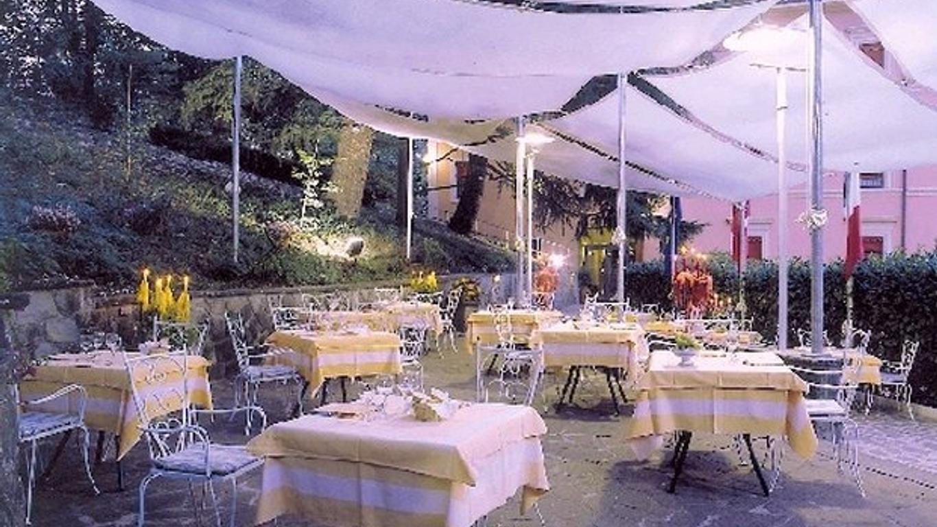 Alla Rocca Hotel Conference & Restaurant