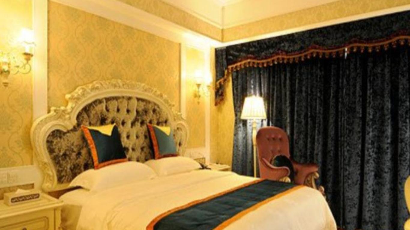 Chengdu French Theme Gold Palace