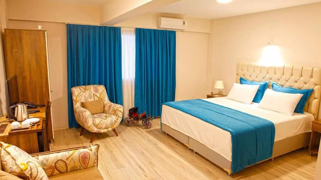 Fayton Hotel