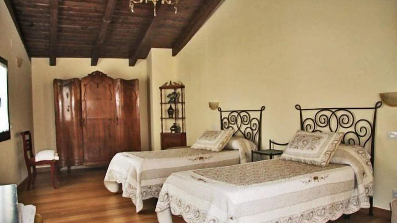 Lur Mendi Casa Rural