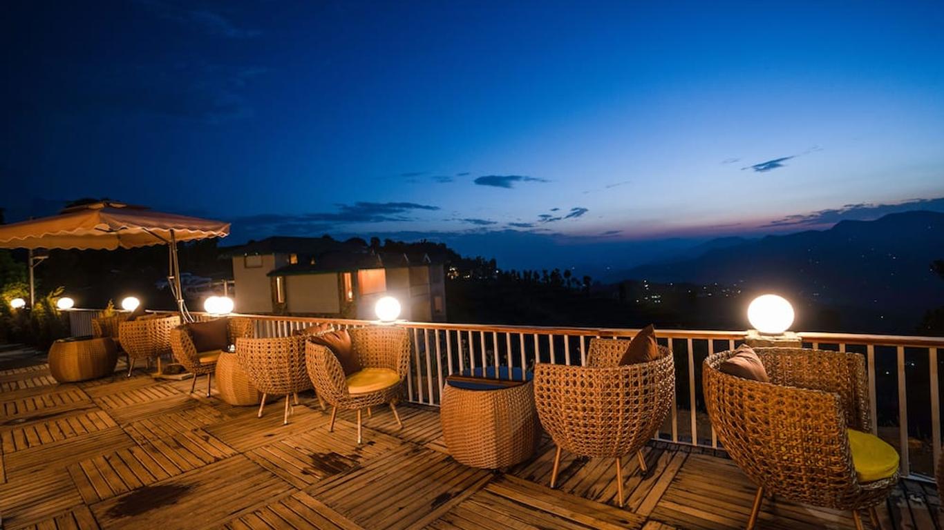 The Alpine Chalet Resort