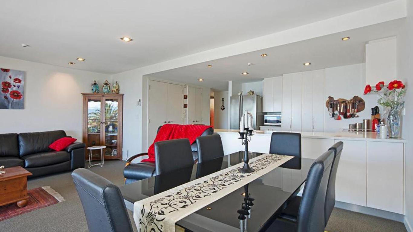 The Waterfront - Penthouse 11