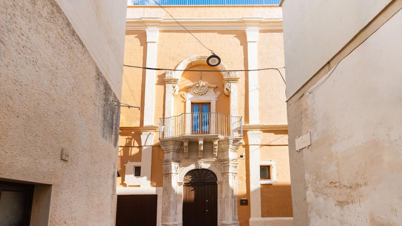 Palazzo de Luca