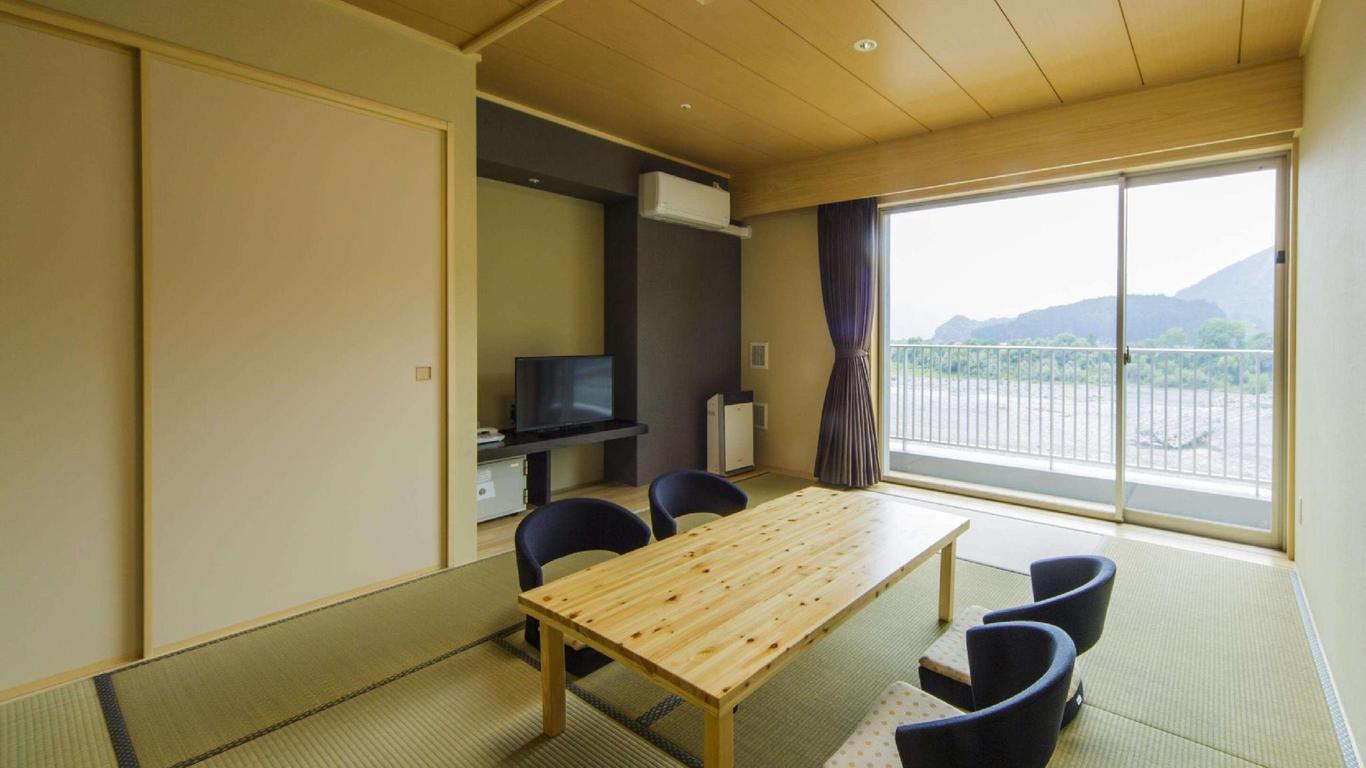 Oigawa Railway Kawane Onsen Hotel