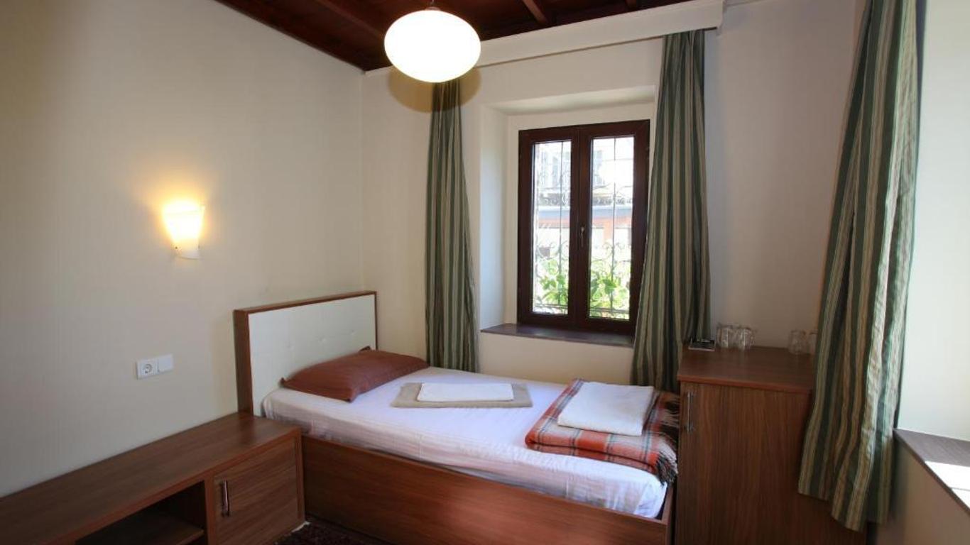 Albatros Hotel