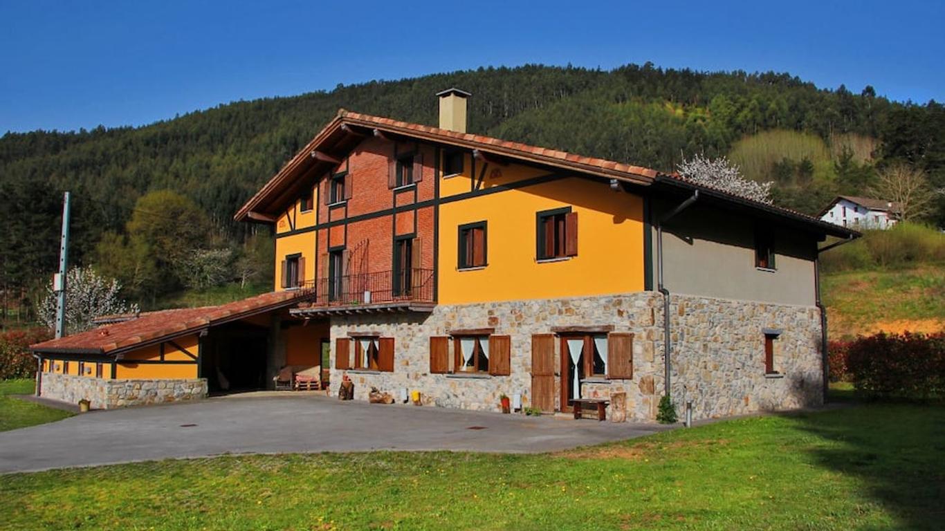 Ecohotel Rural Angiz