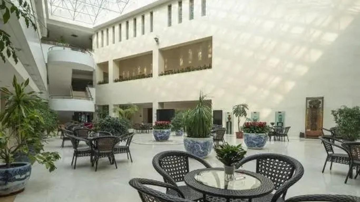 Victory Hotel