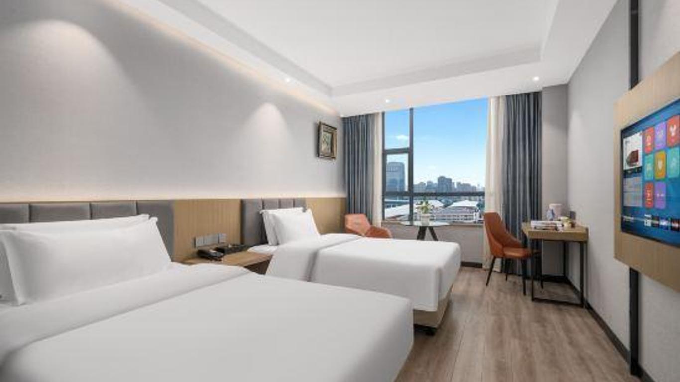 Haiweis Hotel (Shanghai Pudong Airport Store)