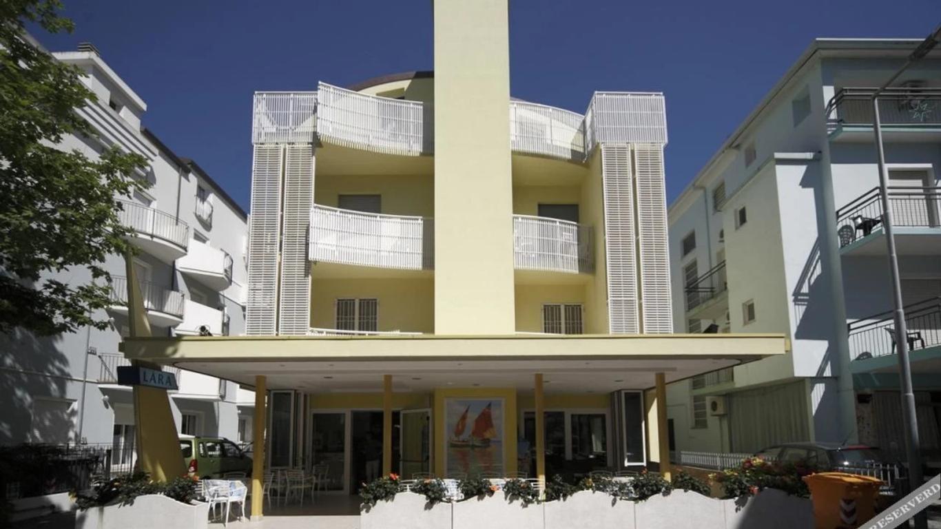 Hotel Lara