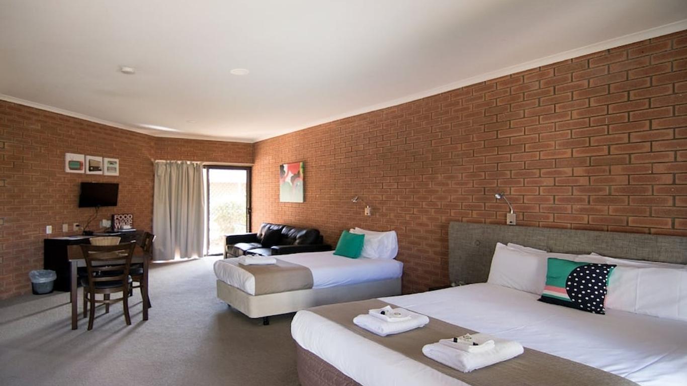 Ashleigh Court Motor Inn