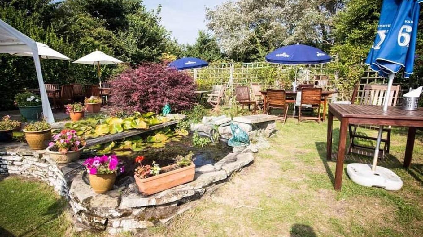 The Highdown Inn