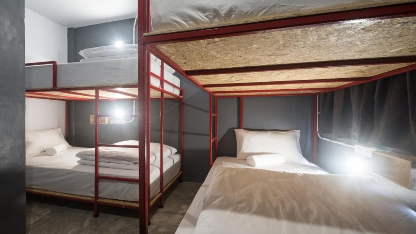 Bed Hostel