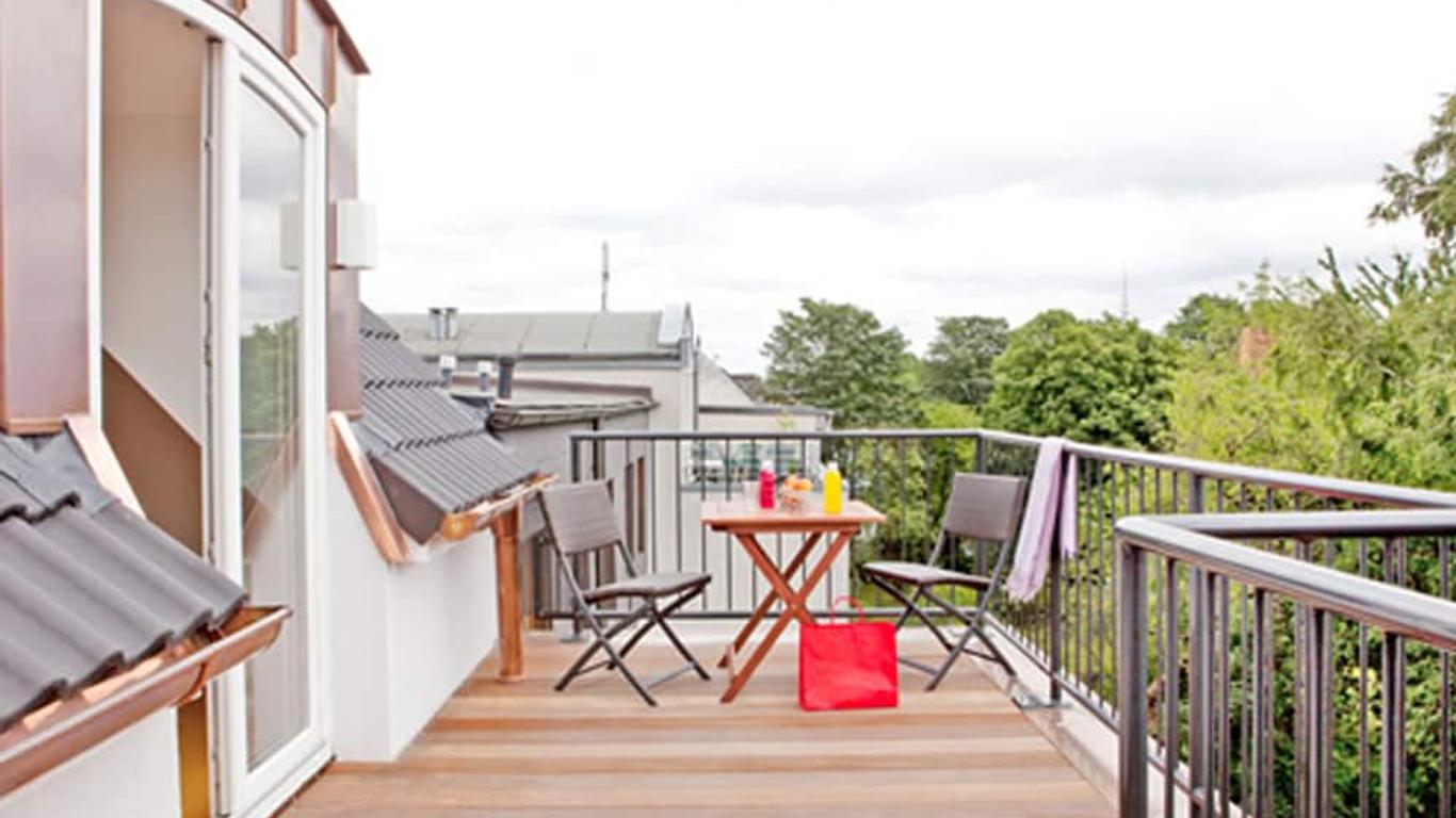 Home Port Hostel