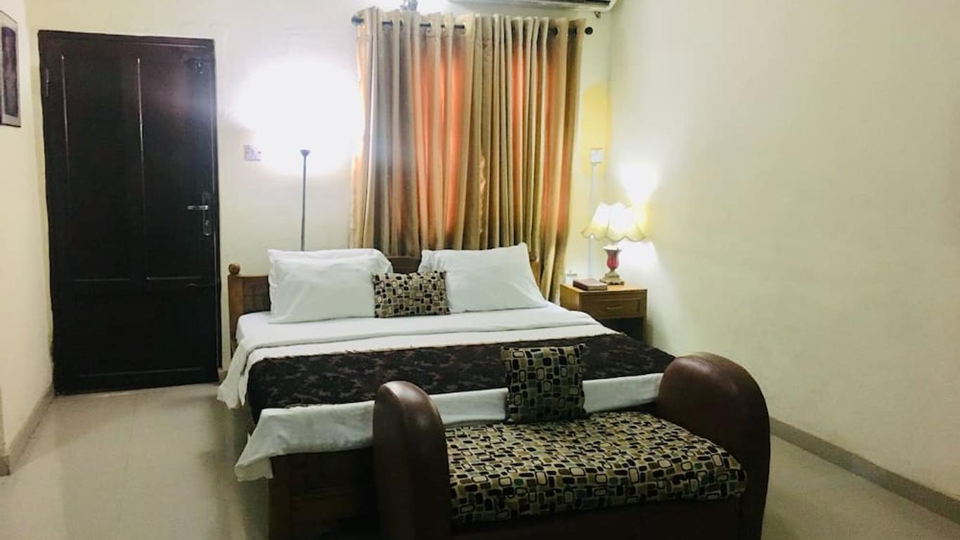 Light House Hotels