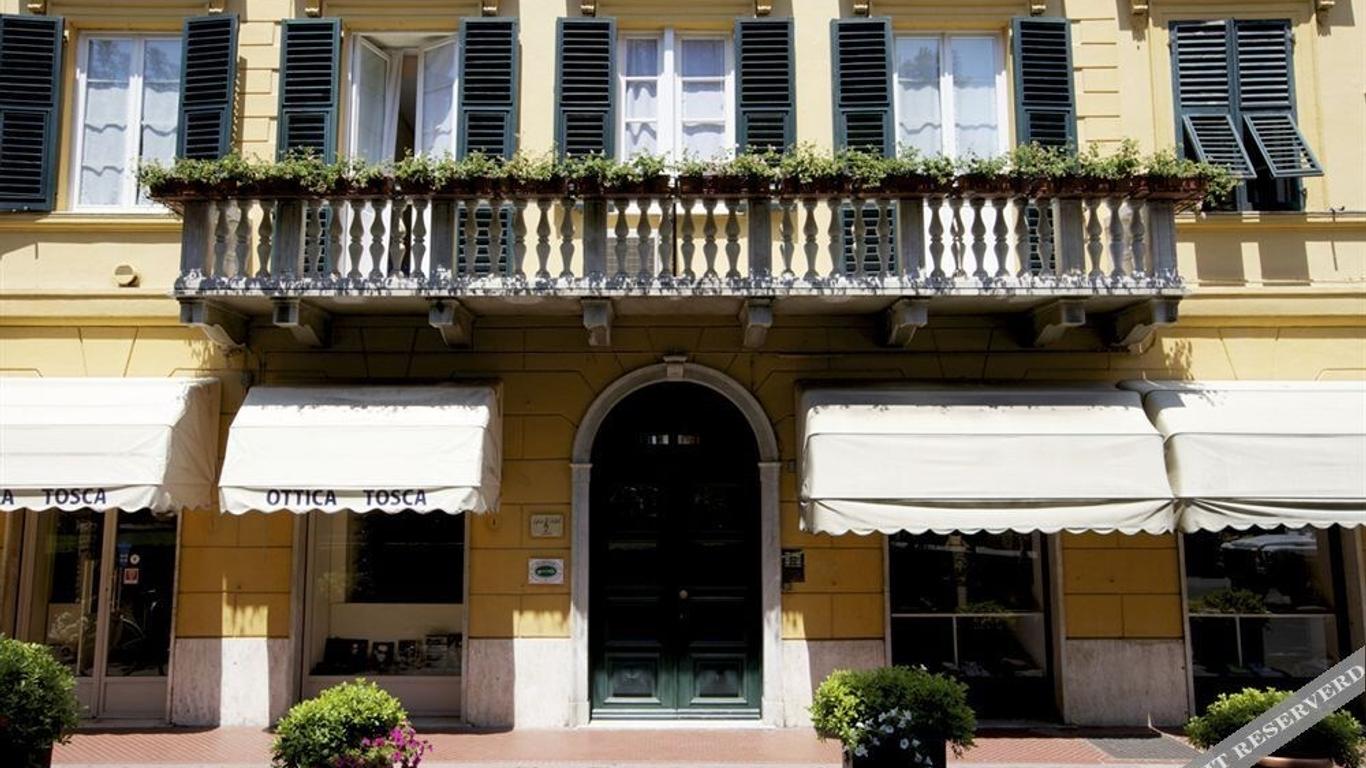Lyric Hotel Levanto