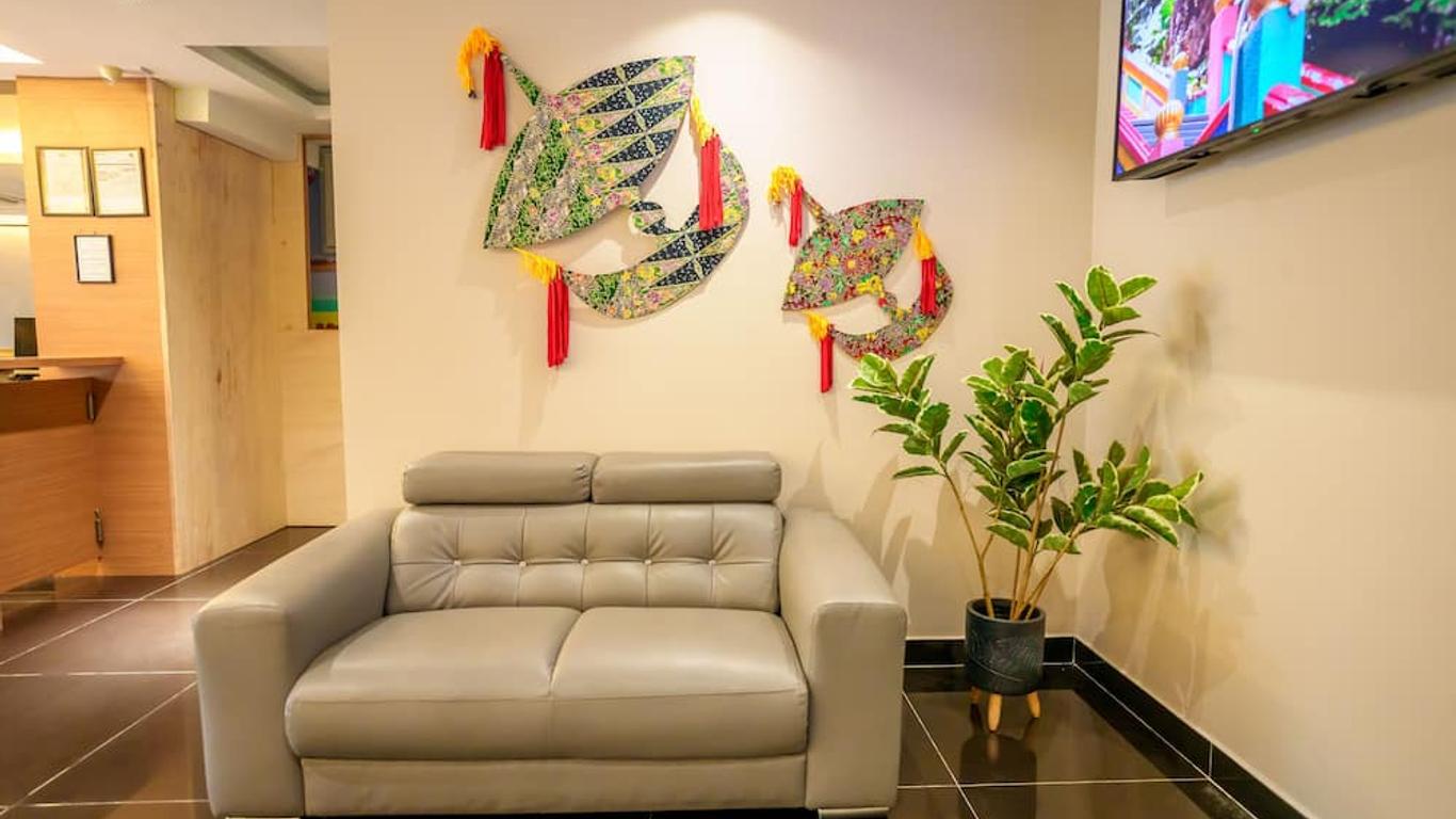 Alaxis Hotel