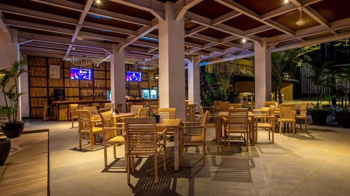 Gili Sands Hotel & Bar