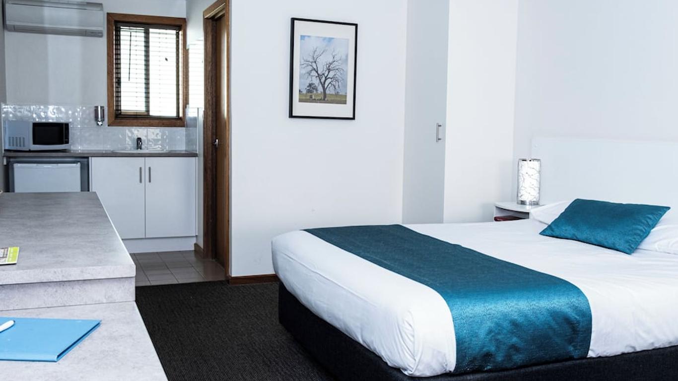 Keith Motor Inn