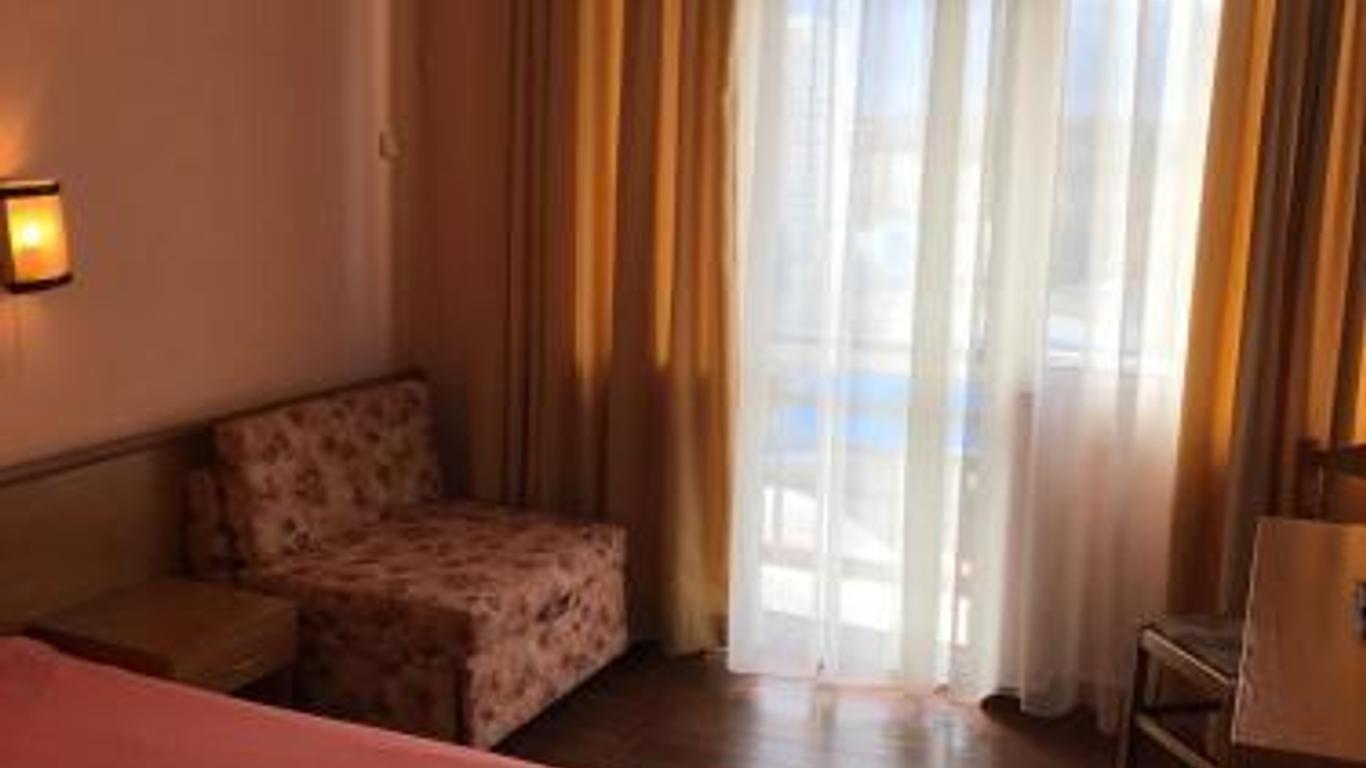 Hotel Diana 3