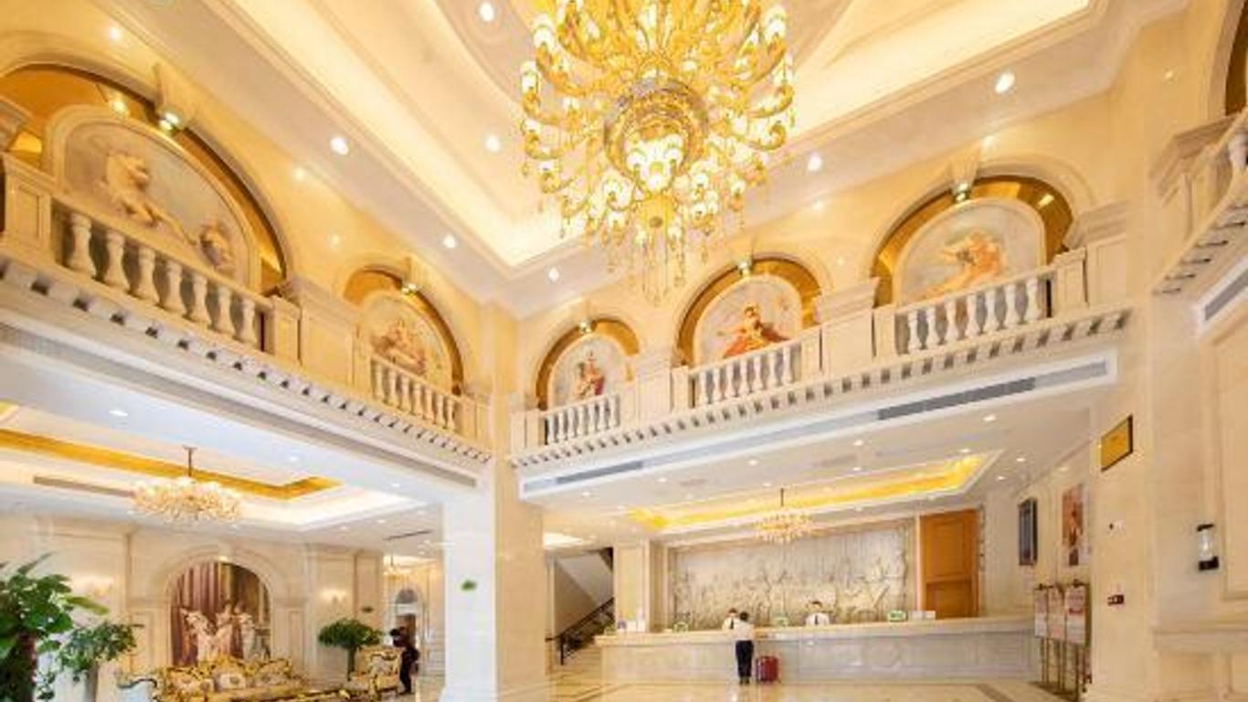 Vienna International Hotel Yangjiang Hailing Island Dajiao Bay Scenic