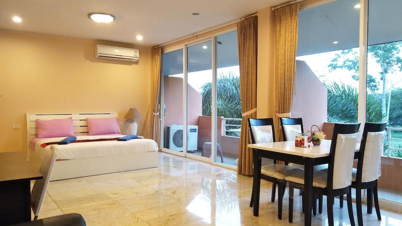 Khao Saming Paradise Resort