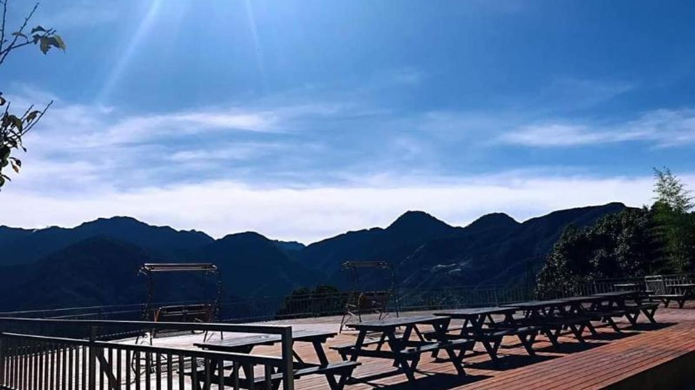 Nantou Cingjing Star Homestay B&B