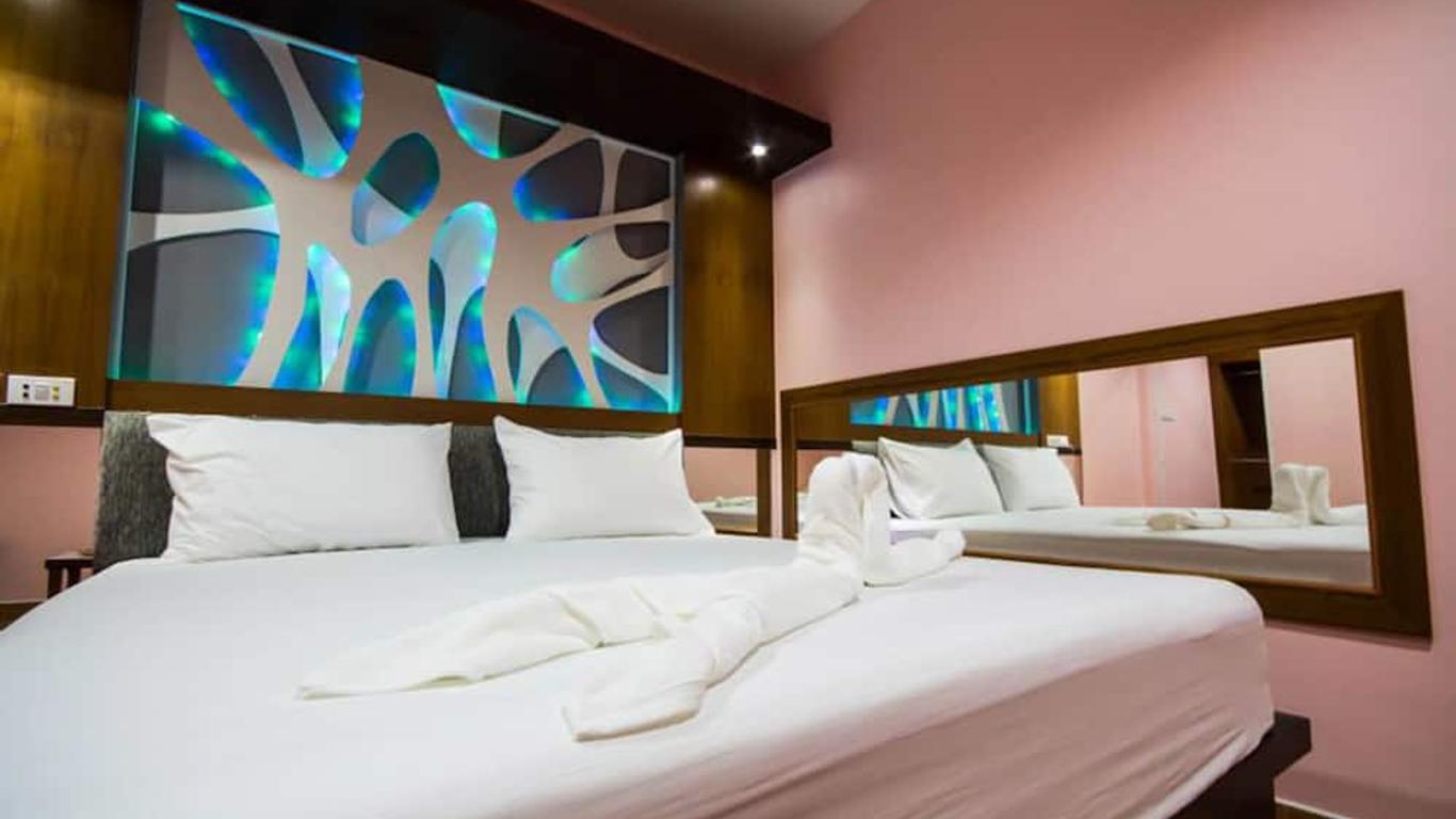 Arena Resort