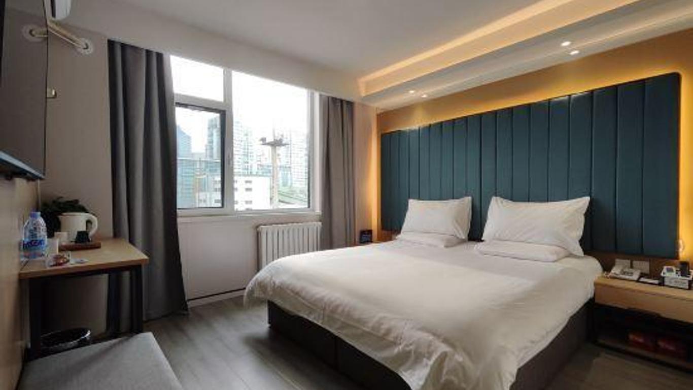 PiaoHome chain hotel (Beijing Guomao Donghua trade store)