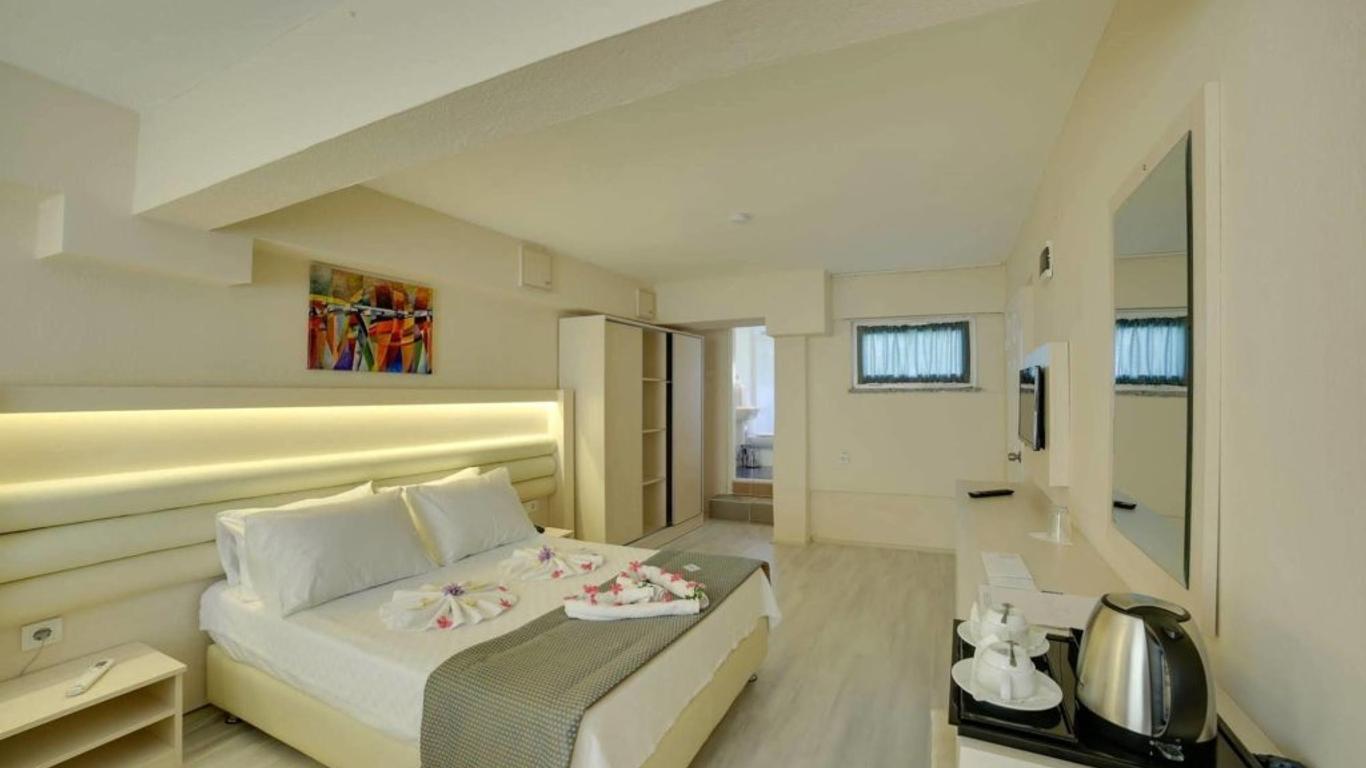 Carpe Mare Beach Resort