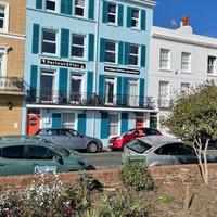 'The Nautical' Pet Friendly Seafront Apartment