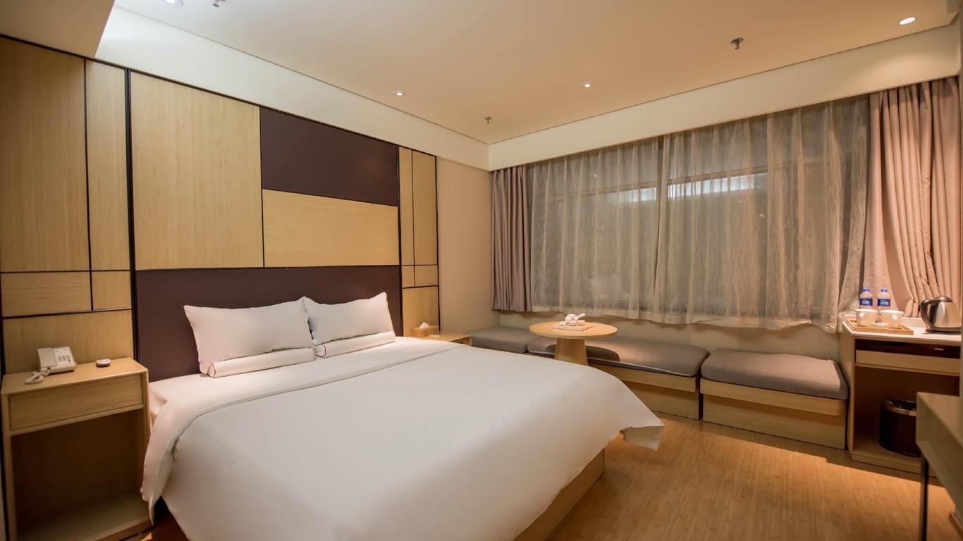 Ji Hotel Urumqi Yangzijiang Road