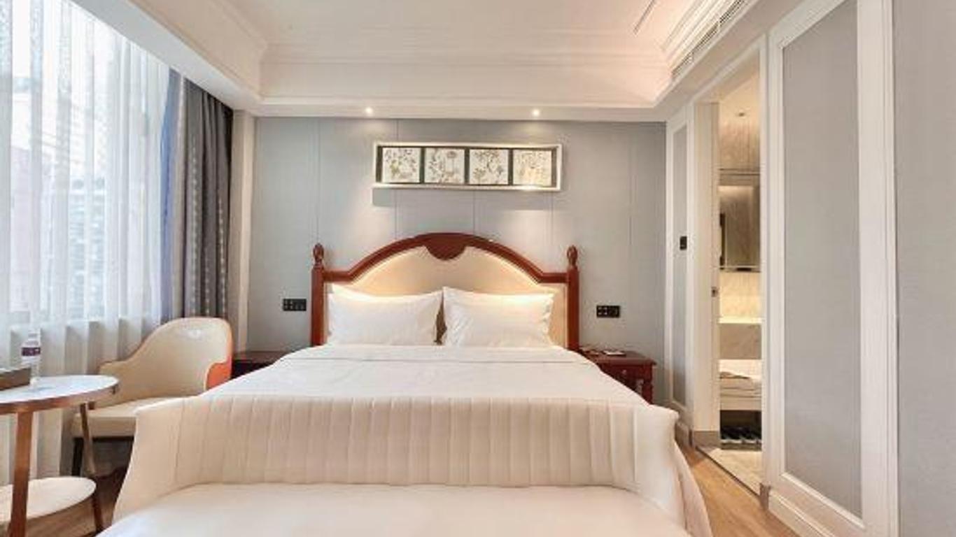 Chengdu Theme Hotel