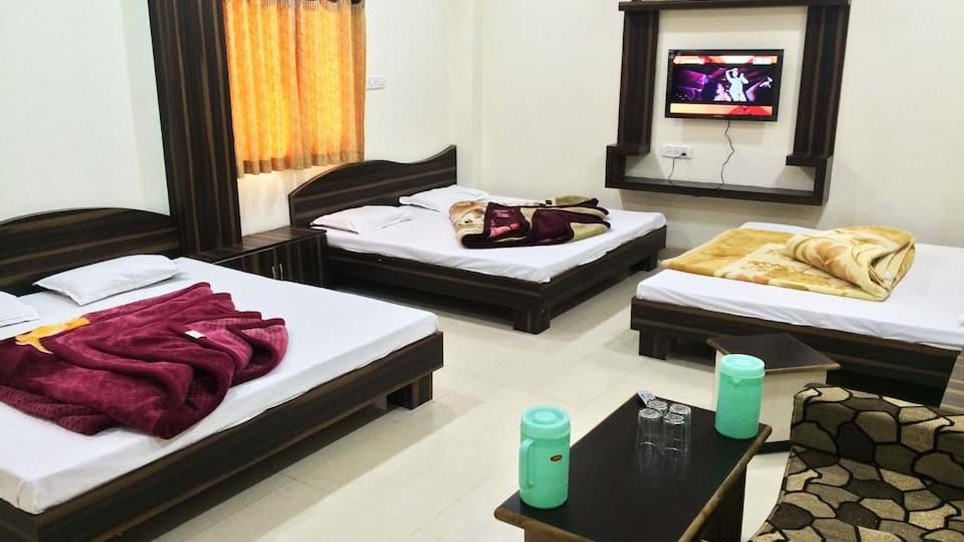 Hotel Vrandavan Palace