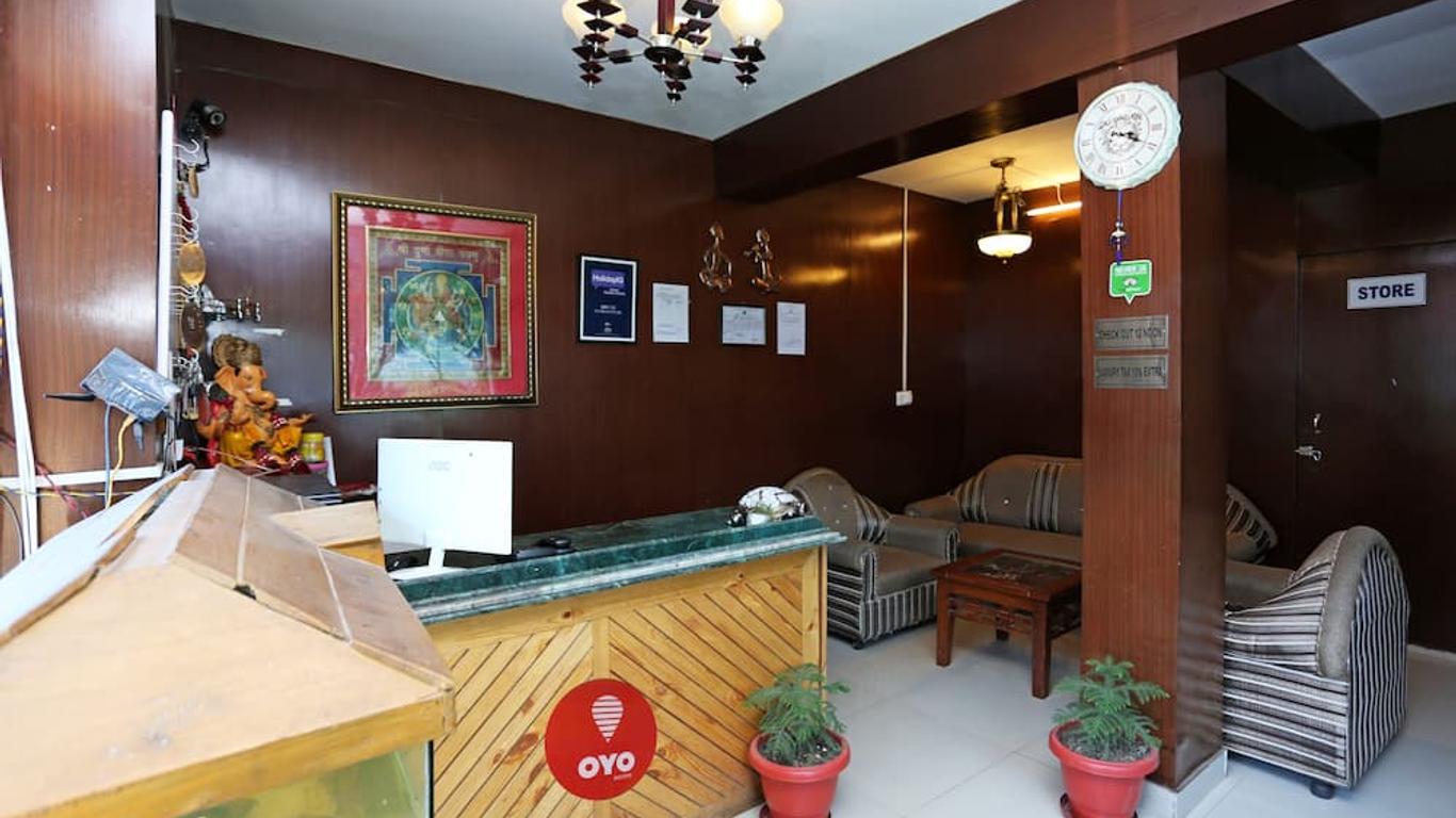OYO 7008 Astha Cottage