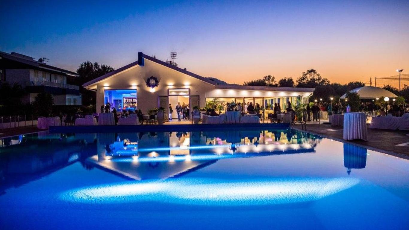 Riviera Del Sole Hotel Resort Spa