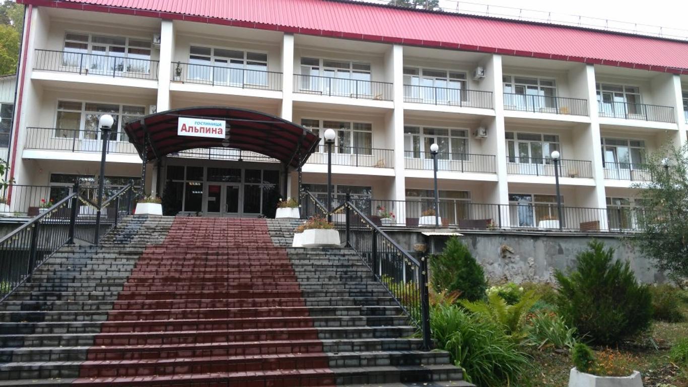 Hotel Alpina