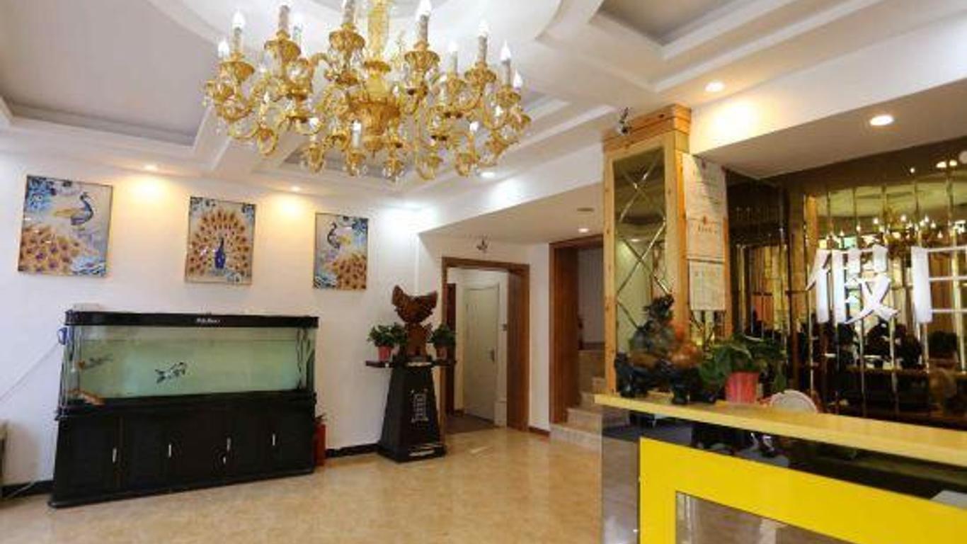Holiday Theme Hotel